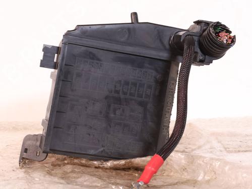 Used Fuse box Fuse box LANCIA YPSILON (312_) 1.2 Bi-fuel (312.YXA1A) (69 hp) 40215417 40215417