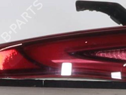 left-taillight-alfa-romeo-giulia-952_-2015-28495205 main image