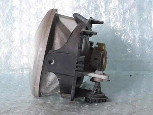 Left front fog light PEUGEOT 2008 I (CU_) 1.6 BlueHDi 120 | BP38985337C30 - Image 2