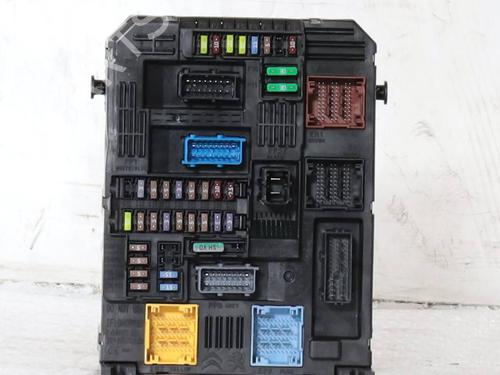fuse-box-jeep-avenger-j2-2022-34646415 main image