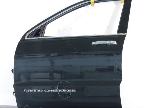 left-front-door-jeep-grand-cherokee-iv-wk-wk2-2010-33055945 main image