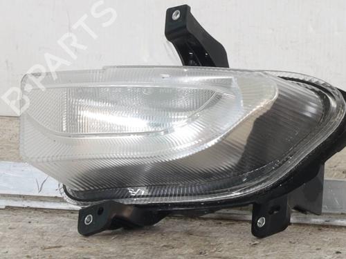 right-daytime-light-jeep-renegade-suv-bu-b1-bv-2014-27520862 main image