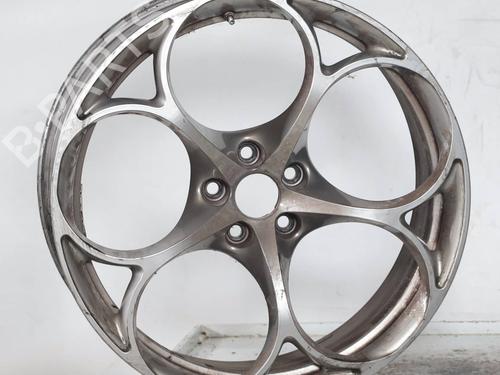 rim-alfa-romeo-stelvio-949_-2016-30662263 main image