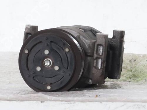 Used AC compressor AC compressor LANCIA MUSA (350_) 1.3 D Multijet (350.AXG11, 350.AXG1A) (90 hp) 31902277 31902277