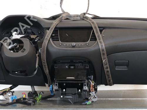 Used Dashboard Dashboard OPEL GRANDLAND / GRANDLAND X (A18, P1UO) 1.6 Turbo (75) (181 hp) 39944356 39944356