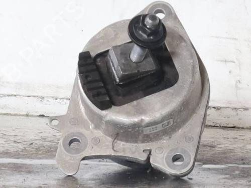 Used Engine mount Engine mount ALFA ROMEO GIULIA (952_) 2.2 D (952AEM250, 952AEA250) (160 hp) 34340822 34340822