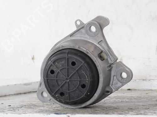 engine-mount-alfa-romeo-stelvio-949_-2016-31941807 main image