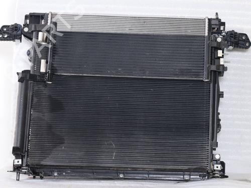 Used Radiator set Radiator set 37414438 37414438