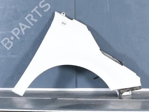 Used Right front fenders Right front fenders 37192601 37192601