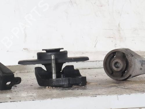 Support de moteur Support de moteur CITROËN C1 (PM_, PN_) 1.0 (68 hp) 34274445 34274445