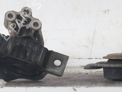 Used Engine mount Engine mount FIAT PANDA (169_) 1.2 (169.AXB11, 169.AXB1A) (60 hp) 33055822 33055822