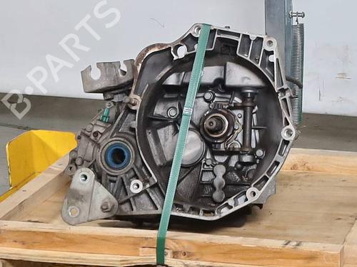 Used Gearbox Gearbox FIAT PUNTO (188_) 1.3 JTD 16V (70 hp) 30738509 30738509