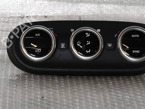 Used Climate control Climate control FIAT 500X (334_) 2.0 D Multijet 4x4 (334AXB22, 334AXD2B) (140 hp) 39526104 39526104