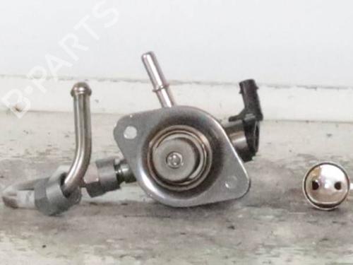 Used Injection pump Injection pump JEEP RENEGADE SUV (BU, B1, BV) 2.0 CRD 4x4 (170 hp) 28359908 28359908