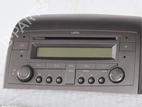 Used Radio Radio LANCIA YPSILON (843_) 1.2 (843.AXA1A) (60 hp) 33234057 33234057