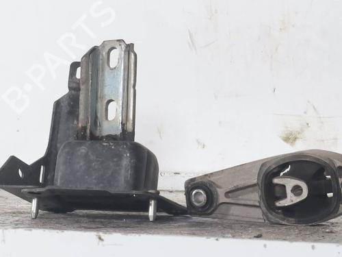 Used Engine mount Engine mount 36774325 36774325