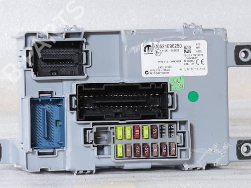 BP39261718E1 main image