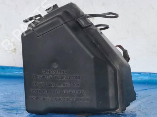 Used Fuse box LANCIA MUSA (350_) 1.3 D Multijet (350.AXG11, 350.AXG1A) (90 hp) 30931085