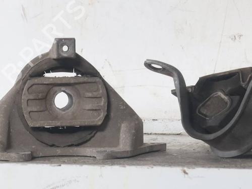 Used Engine mount Engine mount FIAT IDEA (350_) 1.2 16V (80 hp) 33233985 33233985