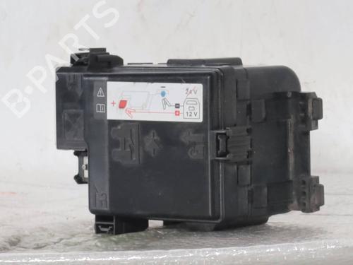Used Fuse box Fuse box CITROËN C3 AIRCROSS II (SJ_) 1.2 Hybrid 136 (136 hp) 32706301 32706301