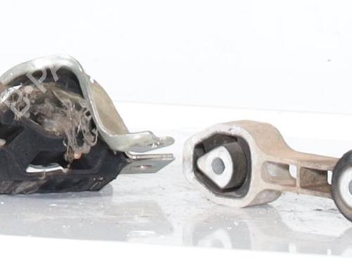 Used Engine mount Engine mount FIAT PANDA (312_, 319_) 1.2 (312PXA1A) (69 hp) 26176027 26176027