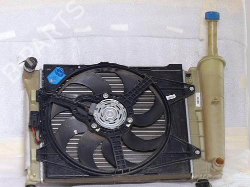 Used Radiator set Radiator set 37710979 37710979
