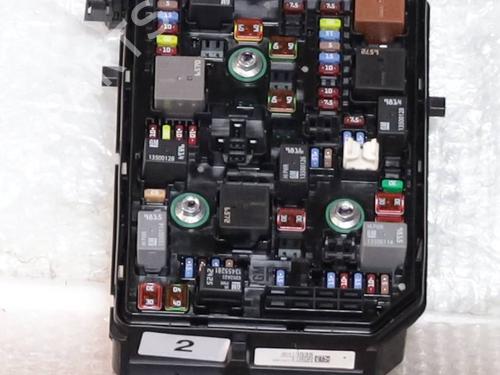Used Fuse box Fuse box OPEL ASTRA K (B16) 1.5 CRDI (68) (122 hp) 40117157 40117157