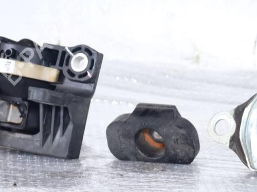 Used Engine mount FIAT PANDA (312_, 319_) 1.0 Mild Hybrid (312.PYD1B) (69 hp) 31135811