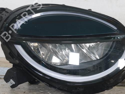 Used Right headlight Right headlight FIAT 600e / 600 (365_, 364_) Mild Hybrid (101 hp) 27703604 27703604