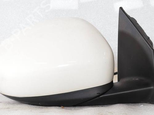 Used Right mirror Right mirror 37516140 37516140
