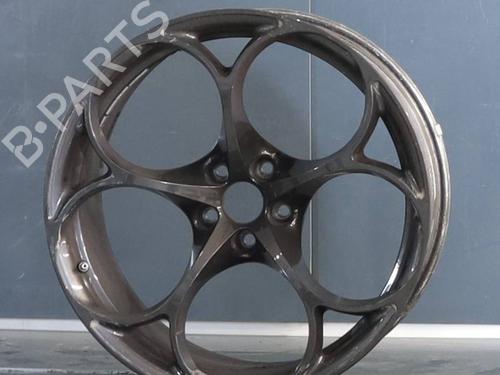 rim-alfa-romeo-stelvio-949_-2016-31902121 main image