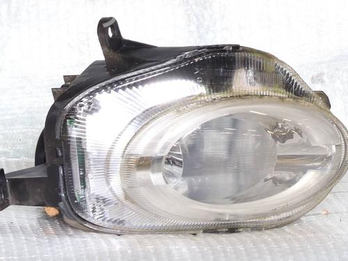 Used Left daytime light Left daytime light 39068701 39068701
