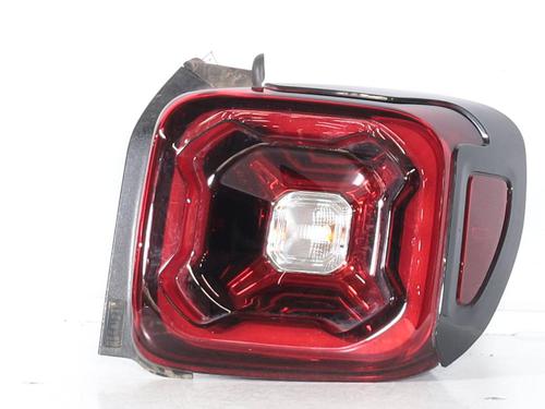 right-taillight-jeep-renegade-suv-bu-b1-bv-2014-24297299 main image