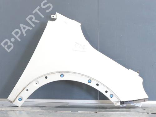 right-front-fenders-fiat-500x-334_-2014-31941855 main image