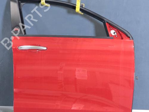 right-front-door-fiat-tipo-estate-356_-357_-2016-31942148 main image