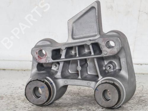 Used Engine mount Engine mount ALFA ROMEO JUNIOR (626_, 627_) Electric (156 hp) 30662671 30662671