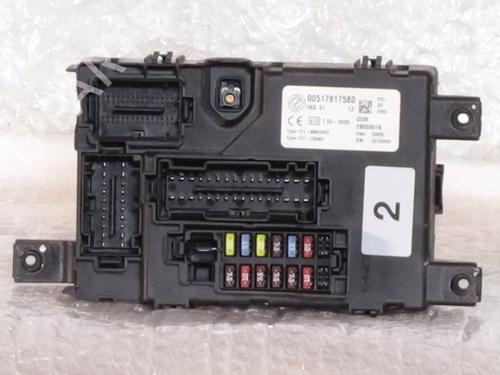 fuse-box-fiat-grande-punto-199_-2005-39973555 main image