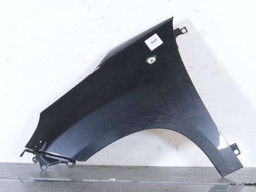 Used Left front fenders Left front fenders FIAT 500L (351_, 352_) 1.6 D Multijet (199LYE1B) (120 hp) 33284774 33284774