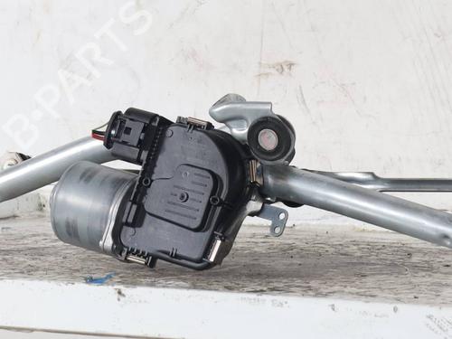 front-wipers-mechanism-alfa-romeo-stelvio-949_-2016-32029236 main image