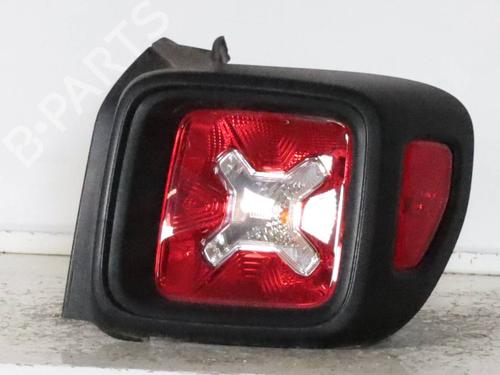 right-taillight-jeep-renegade-suv-bu-b1-bv-2014-28359967 main image
