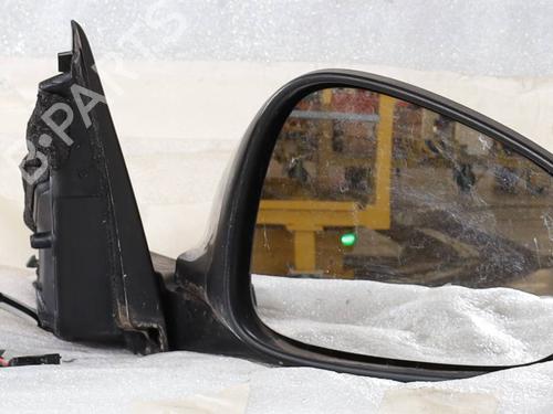 Used Right mirror Right mirror 39092482 39092482
