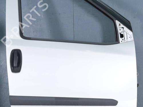 right-front-door-fiat-doblo-cargo-263_-2010-39403042 main image
