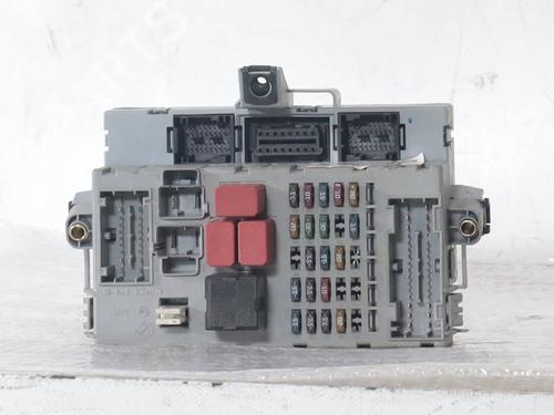 Used Fuse box Fuse box LANCIA YPSILON (843_) 1.3 JTD (843.AXD11, 843.AXD1A) (70 hp) 33284456 33284456