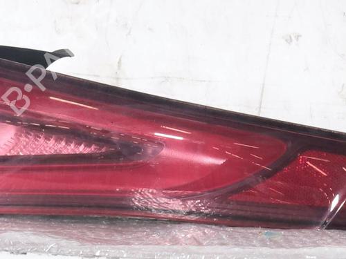 right-taillight-alfa-romeo-giulia-952_-2015-34340643 main image
