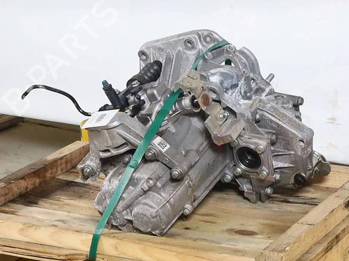 Used Gearbox FIAT PANDA (312_, 319_) 1.0 Mild Hybrid (312.PYD1B) (69 hp) 31048697