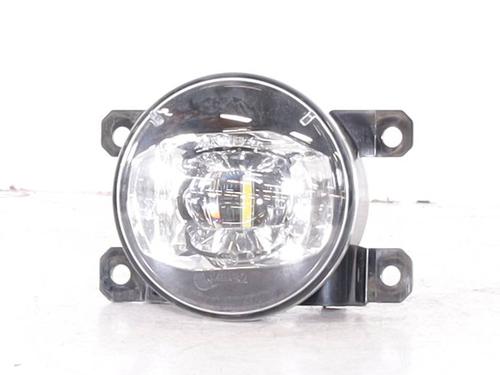left-front-fog-light-jeep-renegade-suv-bu-b1-bv-2014-23883359 main image