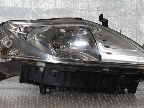 right-headlight-lancia-ypsilon-312_-2011-40008027 main image
