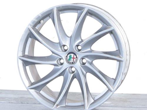 rim-alfa-romeo-giulia-952_-2015-33269234 main image