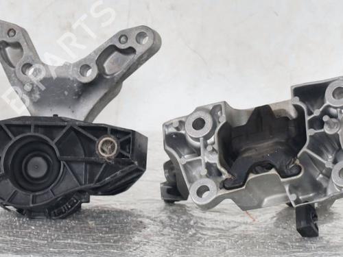 Support de moteur JEEP AVENGER (J2) 1.2 GSE T3 (101 hp) 30738831