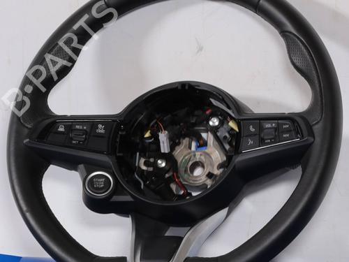 Used Steering wheel Steering wheel ALFA ROMEO GIULIA (952_) 2.0 (952ACA25) (280 hp) 29892425 29892425